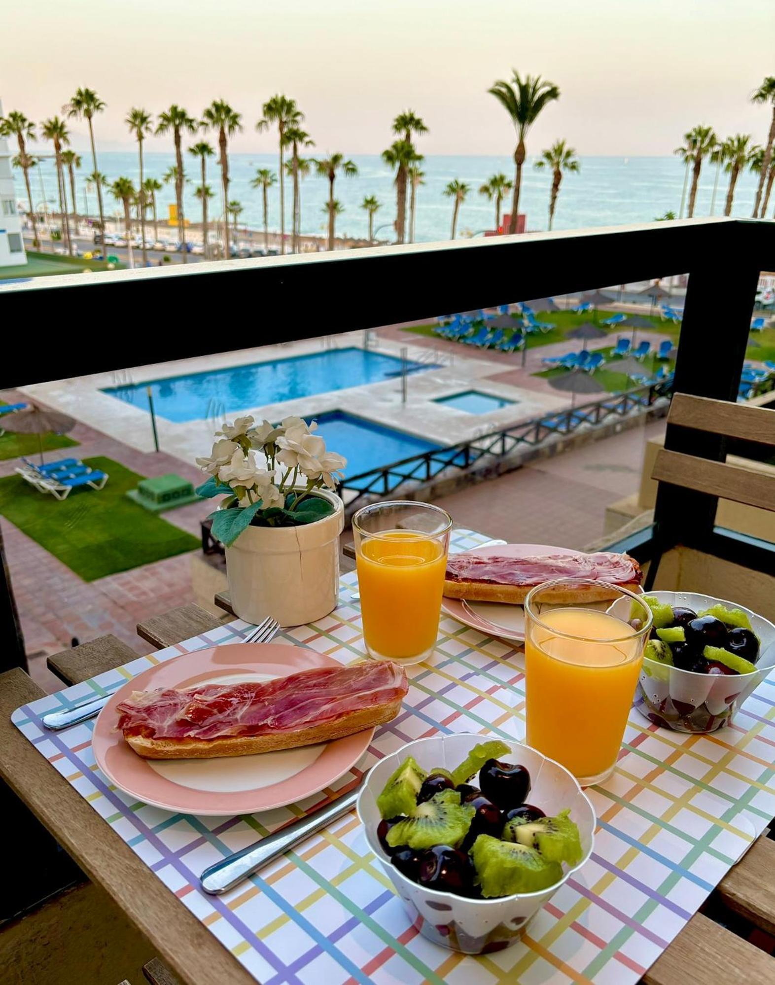 Aloha Playa Vistas Al Mar Apartment Benalmadena Exterior photo